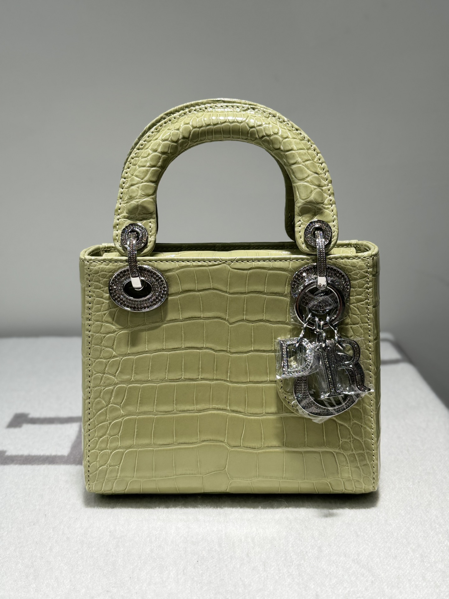 Túi xách Dior da cá sấu like auth 1:1 fulbox
