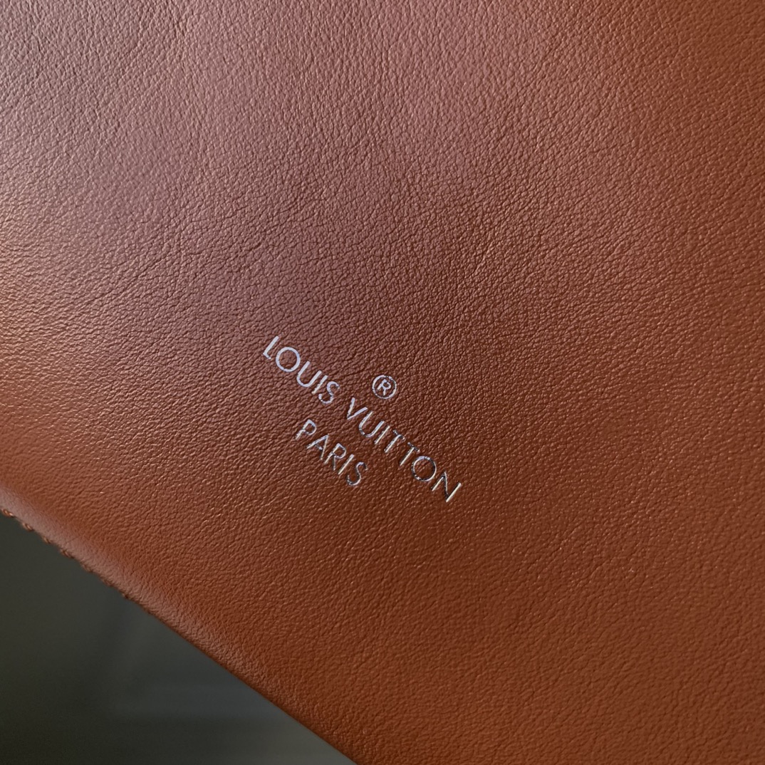 Túi xách louis vuitton LV siêu cấp like auth 1:1